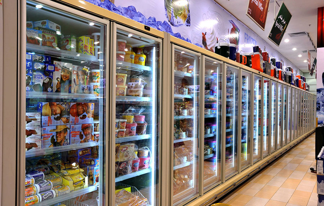 Vertical Glass-Door Supermarket Display Freezer